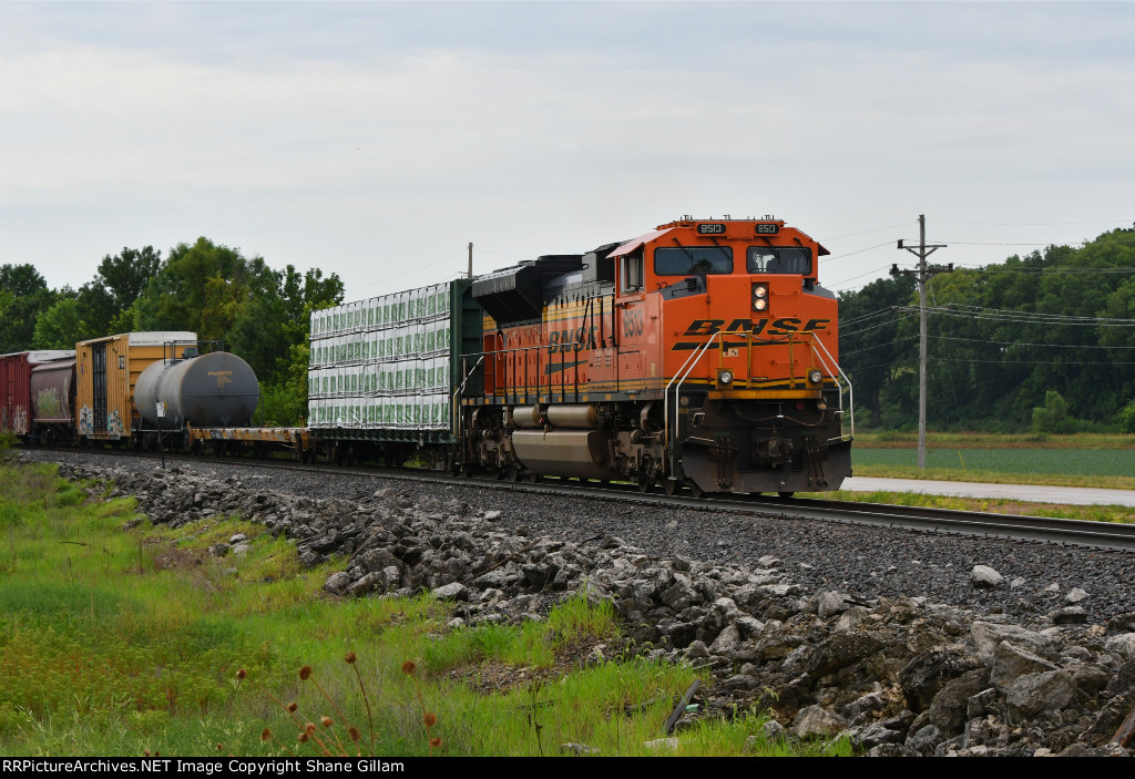 BNSF 8513